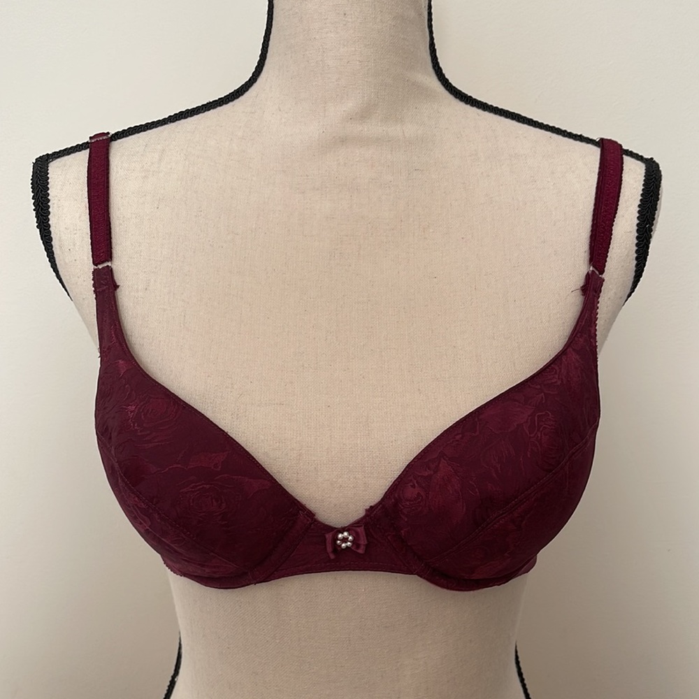 Victoria’s Secret Padded Underwire Bra